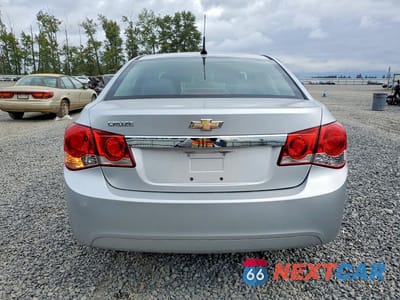 Zdjęcie 6 z 13 samochodu: 2014 CHEVROLET CRUZE LS VIN:1G1PA5SG9E7227245 - miniatura