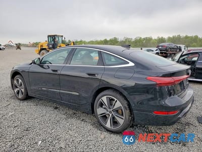 Drugie zdjęcie samochodu z przodu: 2025 AUDI A6 E-TRON PRESTIGE 60 VIN:WAU3DAGHXSA027588 - miniatura