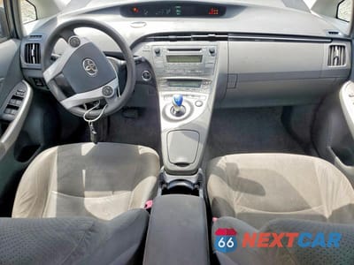 Zdjęcie 8 z 12 samochodu: 2010 TOYOTA PRIUS II VIN:JTDKN3DUXA0005944 - miniatura