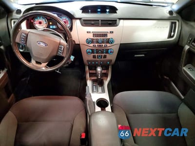 Zdjęcie 8 z 13 samochodu: 2011 FORD FOCUS SES VIN:1FAHP3GN4BW106264 - miniatura
