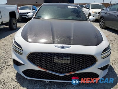 Piąte zdjęcie samochodu w środku: 2023 GENESIS G70 3.3T STANDARD VIN:KMTG54TE8PU121944 - miniatura