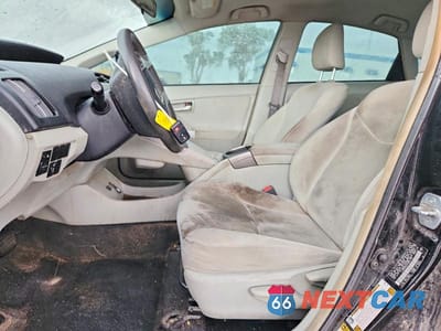 Zdjęcie 7 z 13 samochodu: 2015 TOYOTA PRIUS THREE VIN:JTDKN3DU5F0457792 - miniatura