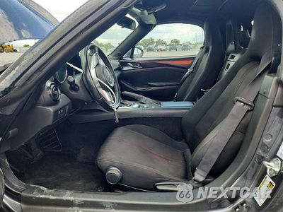 Zdjęcie 7 z 12 samochodu: 2016 MAZDA MX-5 MIATA CLUB VIN:JM1NDAC72G0103729 - miniatura