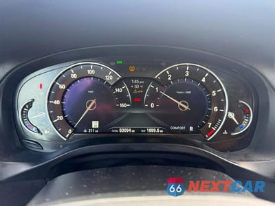 Zdjęcie 11 z 12 samochodu: 2019 BMW X3 XDRIVE30I VIN:5UXTR9C55KLR04358 - miniatura