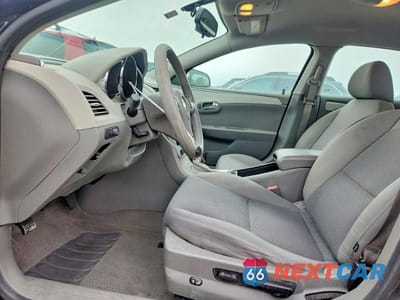 Zdjęcie 7 z 12 samochodu: 2012 CHEVROLET MALIBU LS VIN:1G1ZA5EU5CF236991 - miniatura