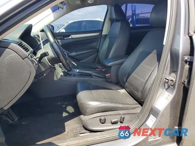 Zdjęcie 7 z 12 samochodu: 2014 VOLKSWAGEN PASSAT S VIN:1VWAT7A38EC070264 - miniatura