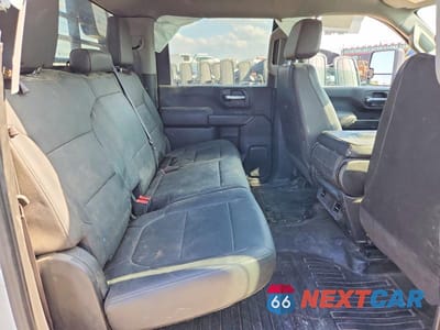 Zdjęcie 10 z 12 samochodu: 2020 CHEVROLET SILVERADO C3500 VIN:1GC4WREY2LF340948 - miniatura