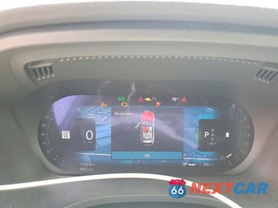Zdjęcie 9 z 13 samochodu: 2025 VOLVO XC60 PLUS VIN:YV4M12RCXS1135455 - miniatura