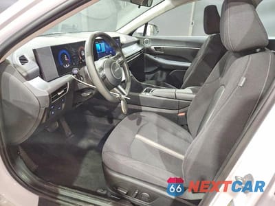 Zdjęcie 7 z 12 samochodu: 2025 HYUNDAI SONATA SEL VIN:KMHL64JA1SA463753 - miniatura