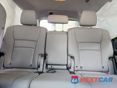 Zdjęcie 10 z 13 samochodu: 2022 HONDA PILOT EXL VIN:5FNYF6H55NB032021 - miniatura