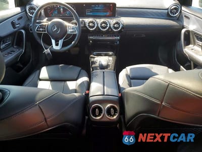 Zdjęcie 8 z 13 samochodu: 2019 MERCEDES-BENZ A 250 4MATIC VIN:WDD3F4HB1KJ103939 - miniatura