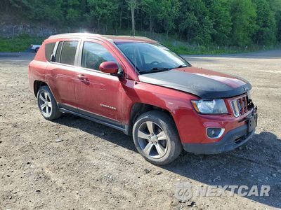 Czwarte zdjęcie samochodu z boku: 2016 JEEP COMPASS LATITUDE VIN:1C4NJDEB7GD558287 - miniatura