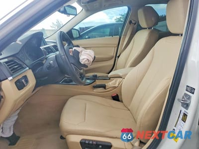 Zdjęcie 7 z 12 samochodu: 2015 BMW 328 I VIN:WBA3A5C51FF606215 - miniatura