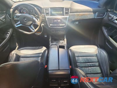 Zdjęcie 8 z 13 samochodu: 2014 MERCEDES-BENZ ML 63 AMG VIN:4JGDA7EB0EA283479 - miniatura