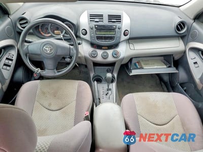 Zdjęcie 8 z 12 samochodu: 2008 TOYOTA RAV4 BASE VIN:JTMZD33V686069580 - miniatura