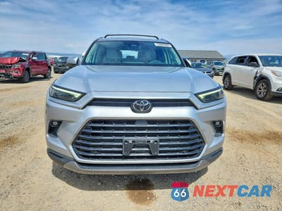 Piąte zdjęcie samochodu w środku: 2024 TOYOTA GRAND HIGHLANDER LIMITED VIN:5TDAAAB51RS046690 - miniatura