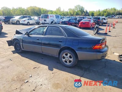 Trzecie zdjęcie samochodu z tyłu: 1999 LEXUS ES 300 VIN:JT8BF28G2X0233391 - miniatura