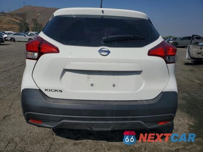 Zdjęcie 6 z 12 samochodu: 2019 NISSAN KICKS S VIN:3N1CP5CU4KL560715 - miniatura