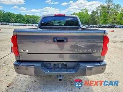 Zdjęcie 6 z 12 samochodu: 2014 TOYOTA TUNDRA CREWMAX LIMITED VIN:5TFHY5F1XEX382156 - miniatura