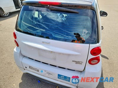 Zdjęcie 10 z 12 samochodu: 2016 SMART FORTWO VIN:WMEEJ9AA1GK842182 - miniatura