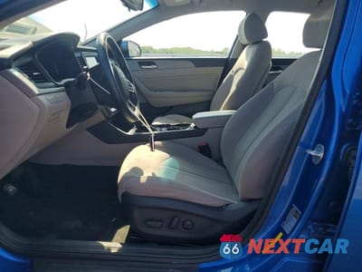 Zdjęcie 7 z 12 samochodu: 2018 HYUNDAI SONATA SEL VIN:5NPE34AF1JH664500 - miniatura
