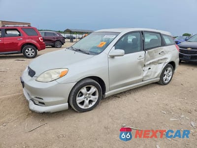 2003 TOYOTA COROLLA MATRIX XR 2T1KR32E63C030221 - główne zdjęcie licytacji z USA - miniatura
