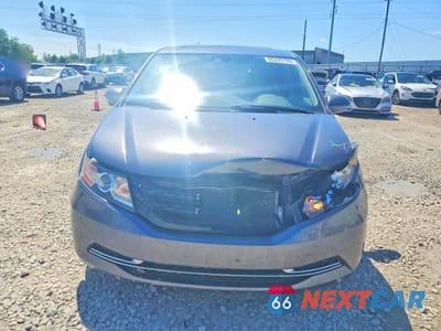Piąte zdjęcie samochodu w środku: 2015 HONDA ODYSSEY EXL VIN:5FNRL5H66FB100019 - miniatura