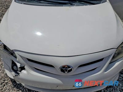 Zdjęcie 11 z 12 samochodu: 2013 TOYOTA COROLLA S VIN:5YFBU4EE2DP191232 - miniatura