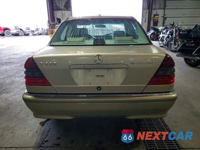 Zdjęcie 6 z 12 samochodu: 2000 MERCEDES-BENZ C VIN:WDBHA24G0YA834468 - miniatura