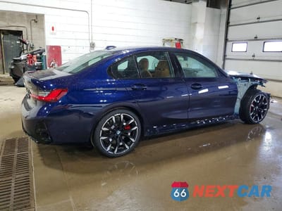 Trzecie zdjęcie samochodu z tyłu: 2026 BMW M340XI VIN:3MW69FT0XT8G02040 - miniatura