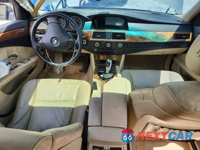 Zdjęcie 8 z 12 samochodu: 2008 BMW 535 I VIN:WBANW13558CZ76753 - miniatura