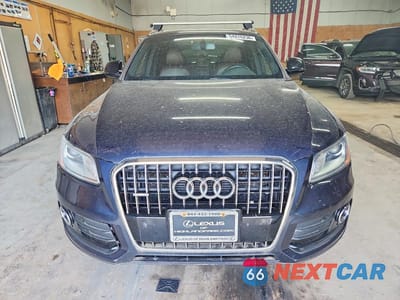 Piąte zdjęcie samochodu w środku: 2016 AUDI Q5 PREMIUM VIN:WA1C2AFP6GA036985 - miniatura