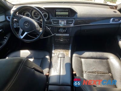 Zdjęcie 8 z 12 samochodu: 2015 MERCEDES-BENZ E 350 4MATIC VIN:WDDHF8JB5FB154464 - miniatura