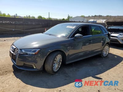 2017 AUDI A3 E-TRON PREMIUM PLUS WAUTPBFF5HA047754 - główne zdjęcie licytacji z USA - miniatura
