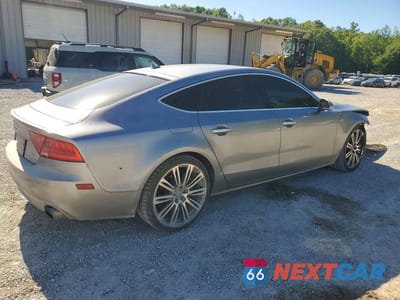 Trzecie zdjęcie samochodu z tyłu: 2015 AUDI A7 PREMIUM PLUS VIN:WAUWGAFC2FN032681 - miniatura