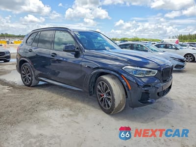 Czwarte zdjęcie samochodu z boku: 2022 BMW X5 XDRIVE45E VIN:5UXTA6C07N9L65690 - miniatura