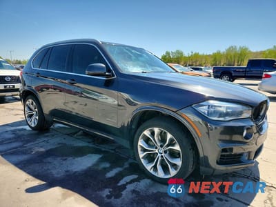 Czwarte zdjęcie samochodu z boku: 2016 BMW X5 XDRIVE50I VIN:5UXKR6C58G0J83424 - miniatura