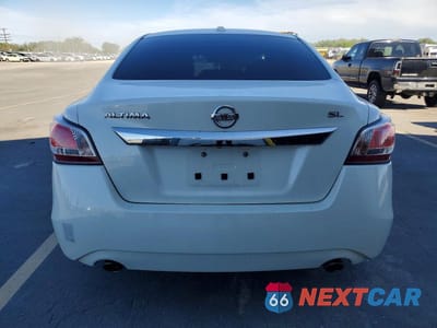 Zdjęcie 6 z 12 samochodu: 2015 NISSAN ALTIMA 2.5 SL VIN:1N4AL3AP2FN882086 - miniatura