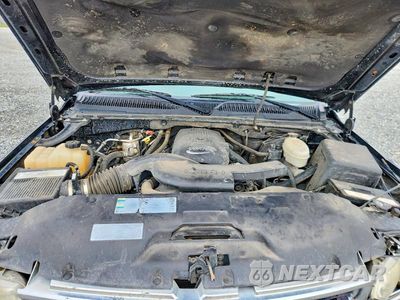 Zdjęcie 12 z 14 samochodu: 2003 CHEVROLET TAHOE C1500 VIN:1GNEC13Z23R123707 - miniatura