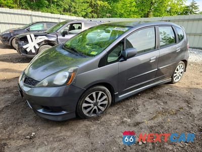 2013 HONDA FIT SPORT JHMGE8G59DC053718 - główne zdjęcie licytacji z USA - miniatura