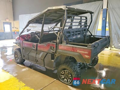 Trzecie zdjęcie samochodu z tyłu: 2025 KAWASAKI MULE PRO-FXT UTILITY VEHICLE VIN:JKAATCC18SB507201 - miniatura