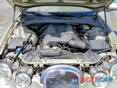 Zdjęcie 11 z 12 samochodu: 2006 JAGUAR S-TYPE 4.2 VIN:SAJWA01B46HN58498 - miniatura