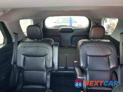 Zdjęcie 10 z 14 samochodu: 2021 FORD EXPLORER XLT VIN:1FMSK7DH3MGA50105 - miniatura