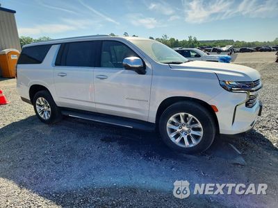 Czwarte zdjęcie samochodu z boku: 2024 CHEVROLET SUBURBAN K1500 PREMIER VIN:1GNSKFKD2RR354799 - miniatura