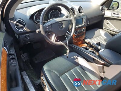 Zdjęcie 8 z 12 samochodu: 2007 MERCEDES-BENZ ML 350 VIN:4JGBB86E97A263012 - miniatura