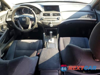 Zdjęcie 8 z 12 samochodu: 2012 HONDA ACCORD LX VIN:1HGCP2F31CA072802 - miniatura