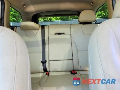 Zdjęcie 10 z 13 samochodu: 2016 VOLVO XC60 T6 PREMIER VIN:YV449MRK8G2892304 - miniatura