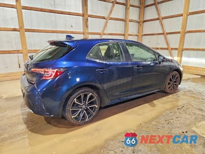 Trzecie zdjęcie samochodu z tyłu: 2019 TOYOTA COROLLA HATCHBACK XSE VIN:JTNK4RBE0K3058066 - miniatura