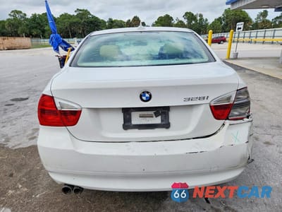 Zdjęcie 6 z 12 samochodu: 2008 BMW 328 I VIN:WBAVA37568NL46233 - miniatura