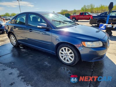 Czwarte zdjęcie samochodu z boku: 2009 VOLVO S40 2.4I VIN:YV1MS382492432069 - miniatura